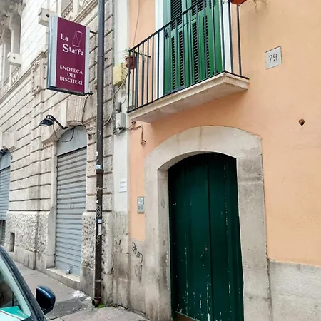 Central Suite Apartment Appartement *